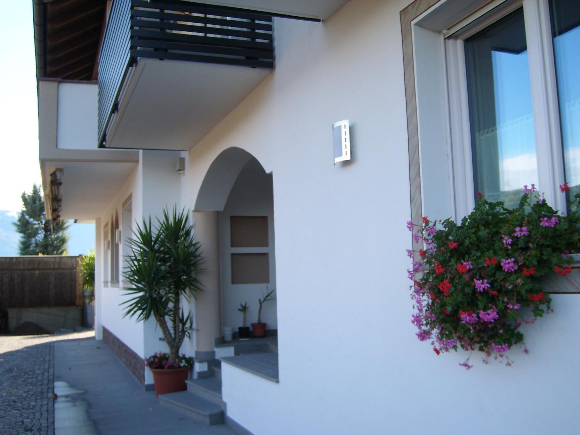 Garni Hotel Sonnleitenhof Caldaro Buitenkant foto