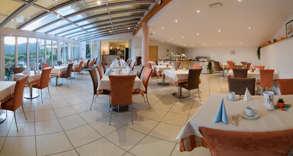 Garni Hotel Sonnleitenhof Caldaro Buitenkant foto
