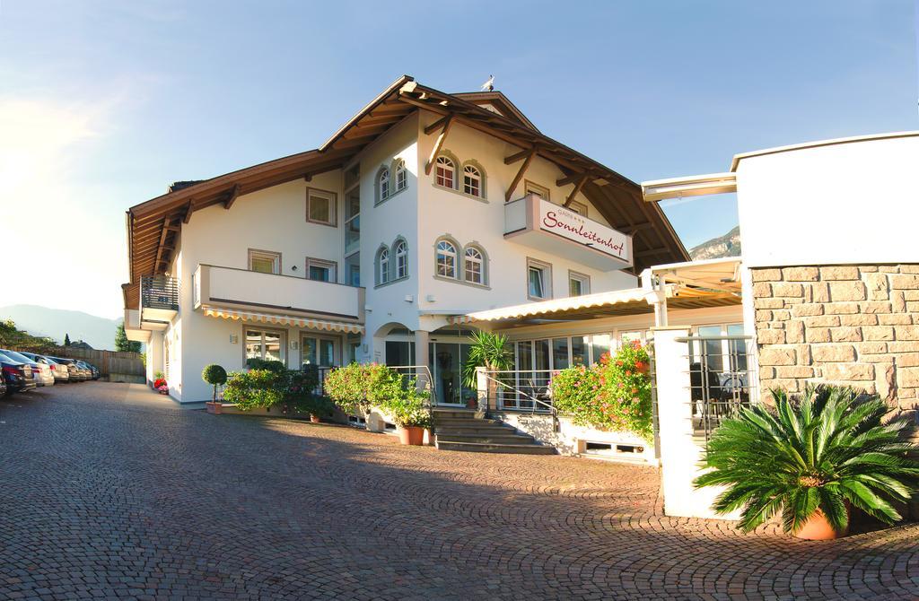 Garni Hotel Sonnleitenhof Caldaro Buitenkant foto