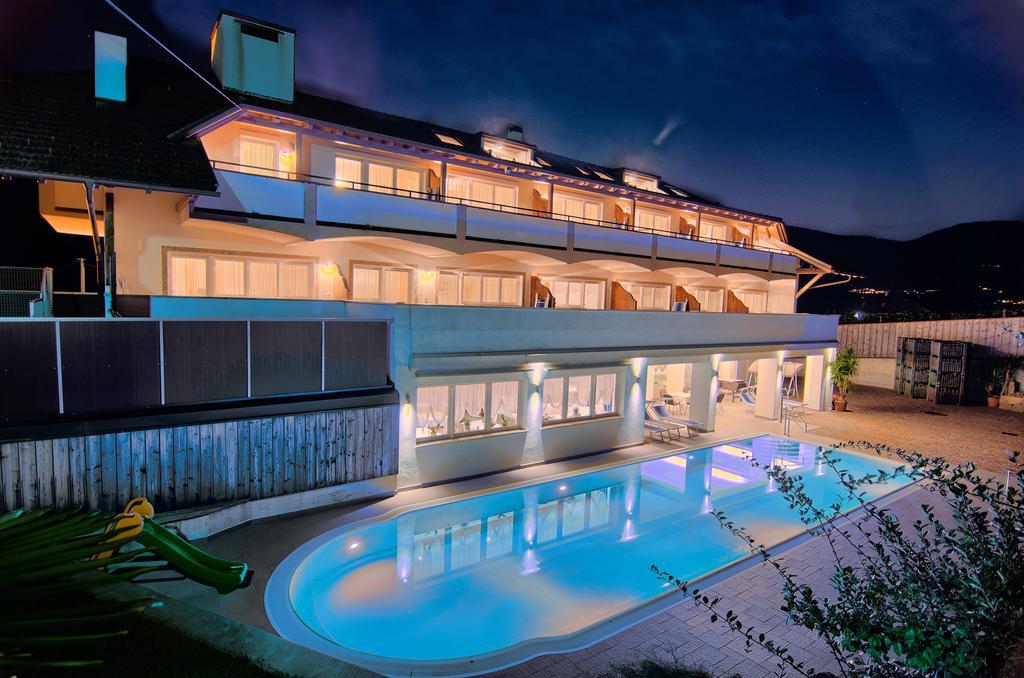 Garni Hotel Sonnleitenhof Caldaro Buitenkant foto